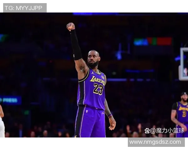 詹姆斯刷新历史单场砍下20+10助攻的年龄最高纪录