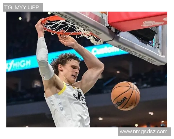 马尔卡宁19中11得到29分13板，乔治砍下25分11助